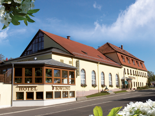 Minigolf Alpakatrekking Holfladen Familienfreizeit Am Goldenen Stern